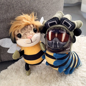 
Cute Haki Bee Plush Toy Doll Doll Game Peripheral Bee Doctor Keychain Pendant Birthday Gift