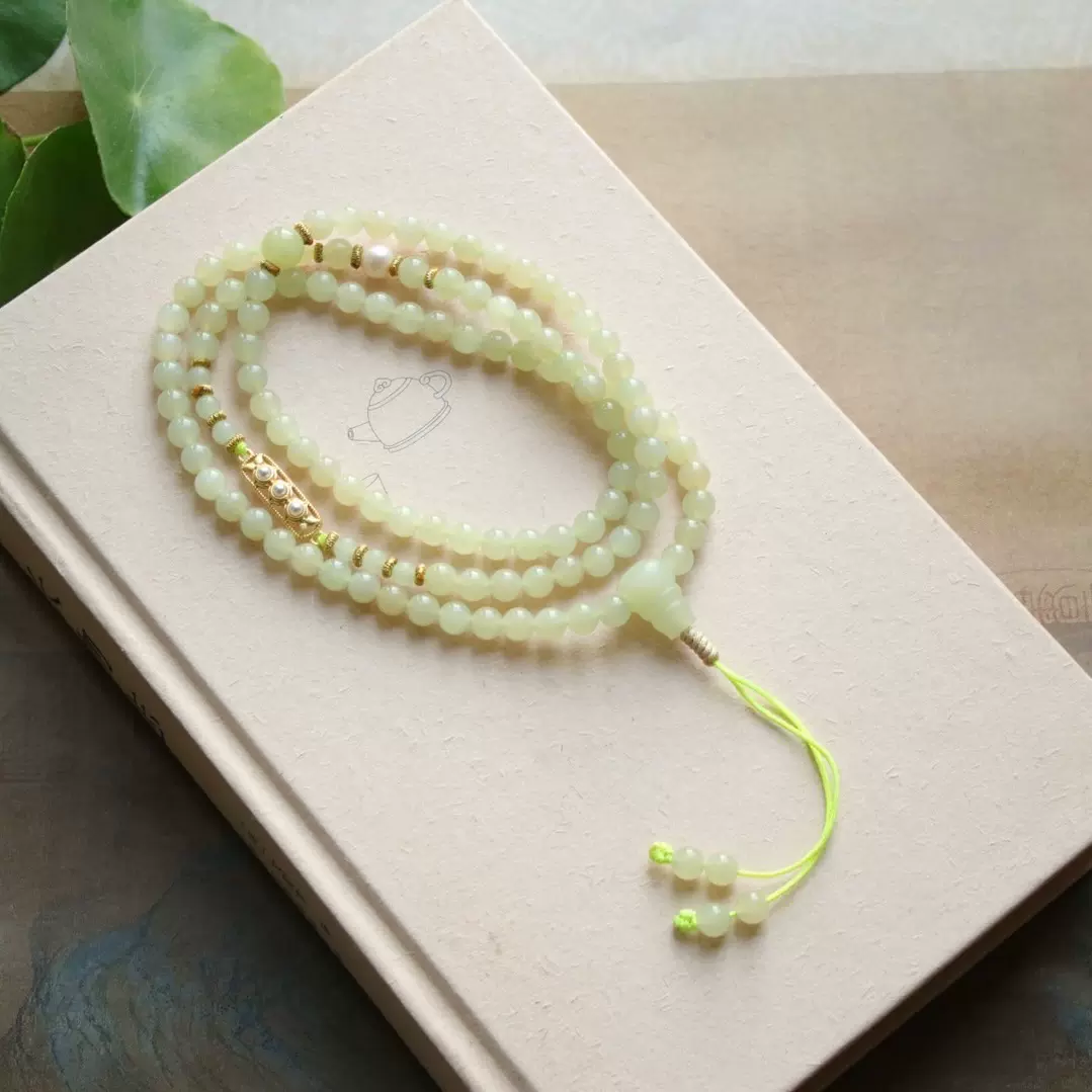 中国天然石 和田玉腕輪 唐物古玩 （☆撫子☆翡翠彫刻 高さ約17.5cm  