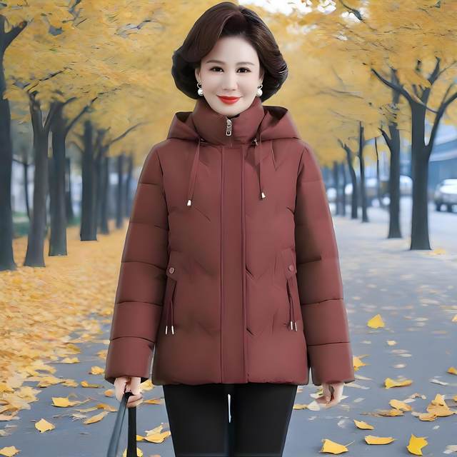 Fashionable middle-aged and elderly women's short down jacket, thickened warm cotton jacket, mother's fit large size cotton jacket