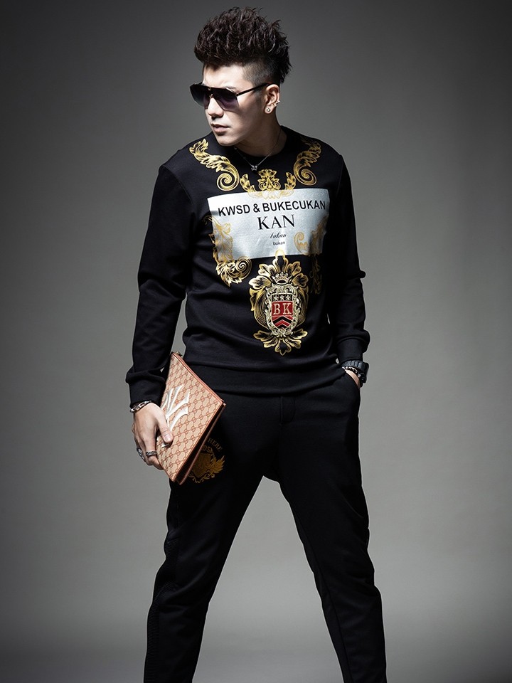 圣希梵卫衣繁简结合显层次