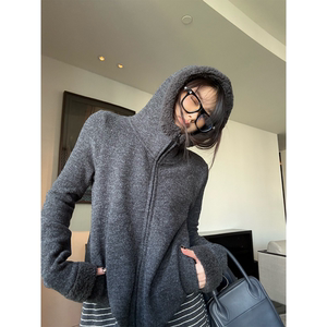 
superniniyy Nafufu self-heating fabric lamb wool double-sided German velvet skin-friendly warm hooded sweatshirt for women