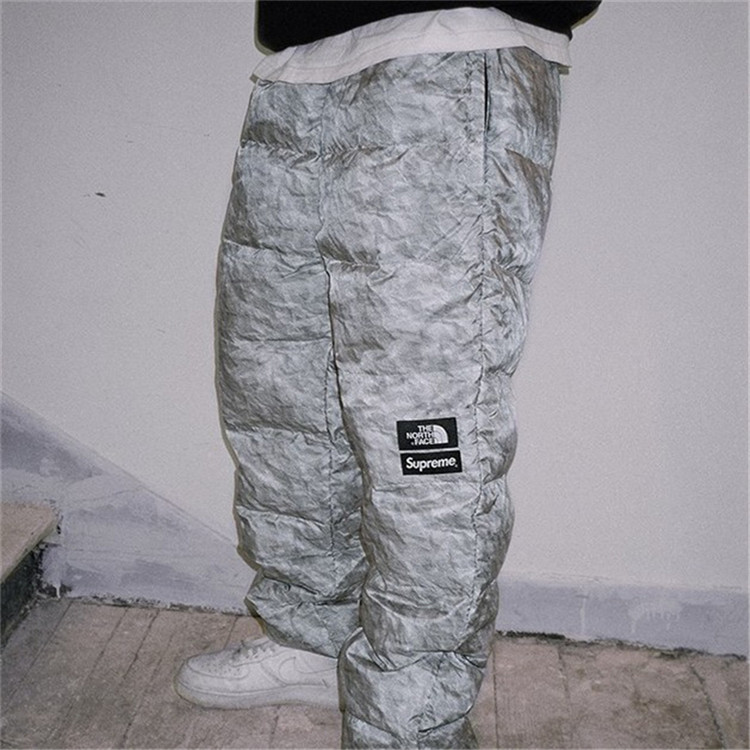 シュプリーム×ノースフェイス　ダウンパンツ ザ・ノースフェイス シュプリーム ダウンパンツ - メンズ Fw19