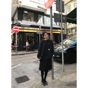 
ZHONG HE 25 Autumn and Winter Sheep Wool Lazy and Comfortable Knitted Sweater Curled Pullover Round Neck Sweater Top for Women