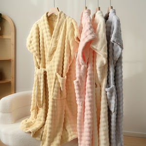 
Class A antibacterial women's slanted short-sleeved bathrobe, bubble velvet home clothes, wearable bath towel, quick water absorption, bath skirt