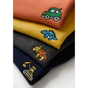 Children's long -sleeved T -shirt male and female pure cotton card embroidered bottom shirt spring and autumn new Shandong online shop children's clothing

