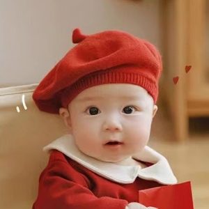 
Baby beret baby knitted painter hat new year festive red wool hat warm trend