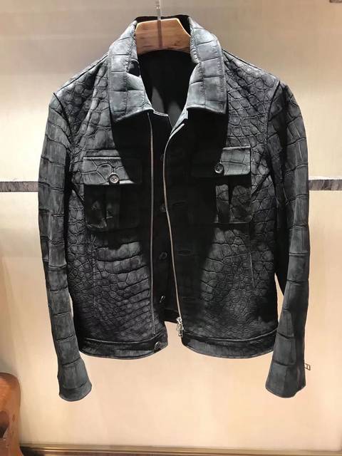 Men's matte crocodile lapel jacket