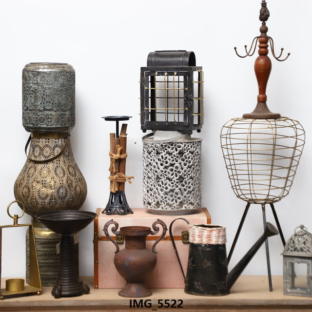 
A large collection of orphan products--Foreign trade exhibition samples, home accessories, iron art, wooden distressed groceries, gardening ornaments, orphan products