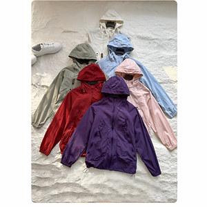 
Ultra-light ice-sensing sun protection clothes, mountain-style functional loose shoulder-shaped hooded hooded couple sports skin coat