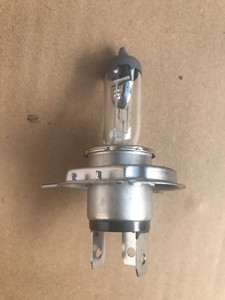 
Pedal straddling motorcycle light bulb UU125UY125 headlight modified xenon large light bulb light LED light bulb