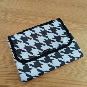 bt tail goods moisture-proof mat ~ Oxford cloth back coated waterproof floor mat ~ Enlarged picnic mat 2 meters * 1.45 meters