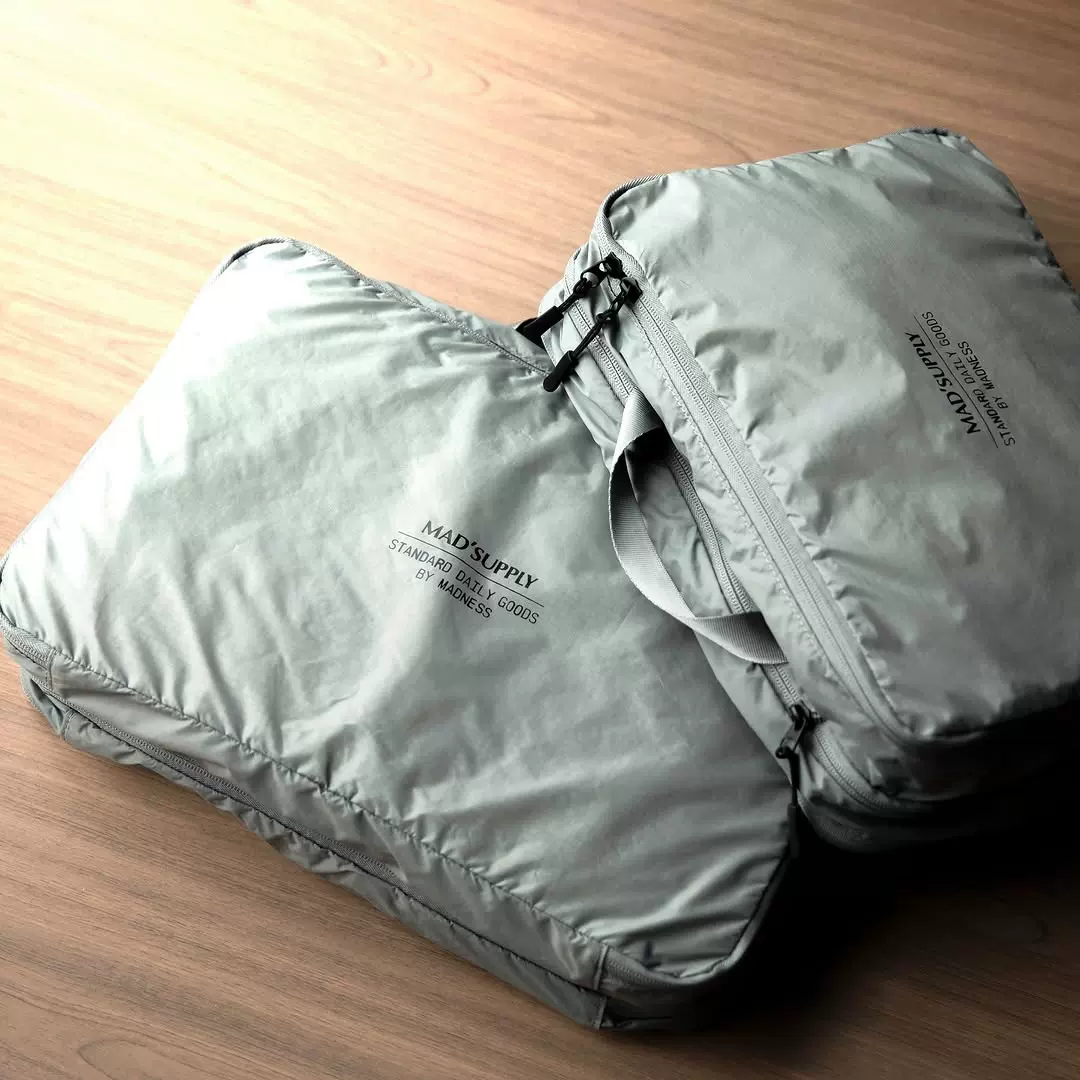 WTAPS Cream / Pouch / Synthetic 