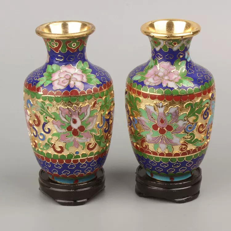 旧家珍蔵品・銅製・景泰藍・琺瑯彩・花紋・牛氣沖天擺件』極細工・置物