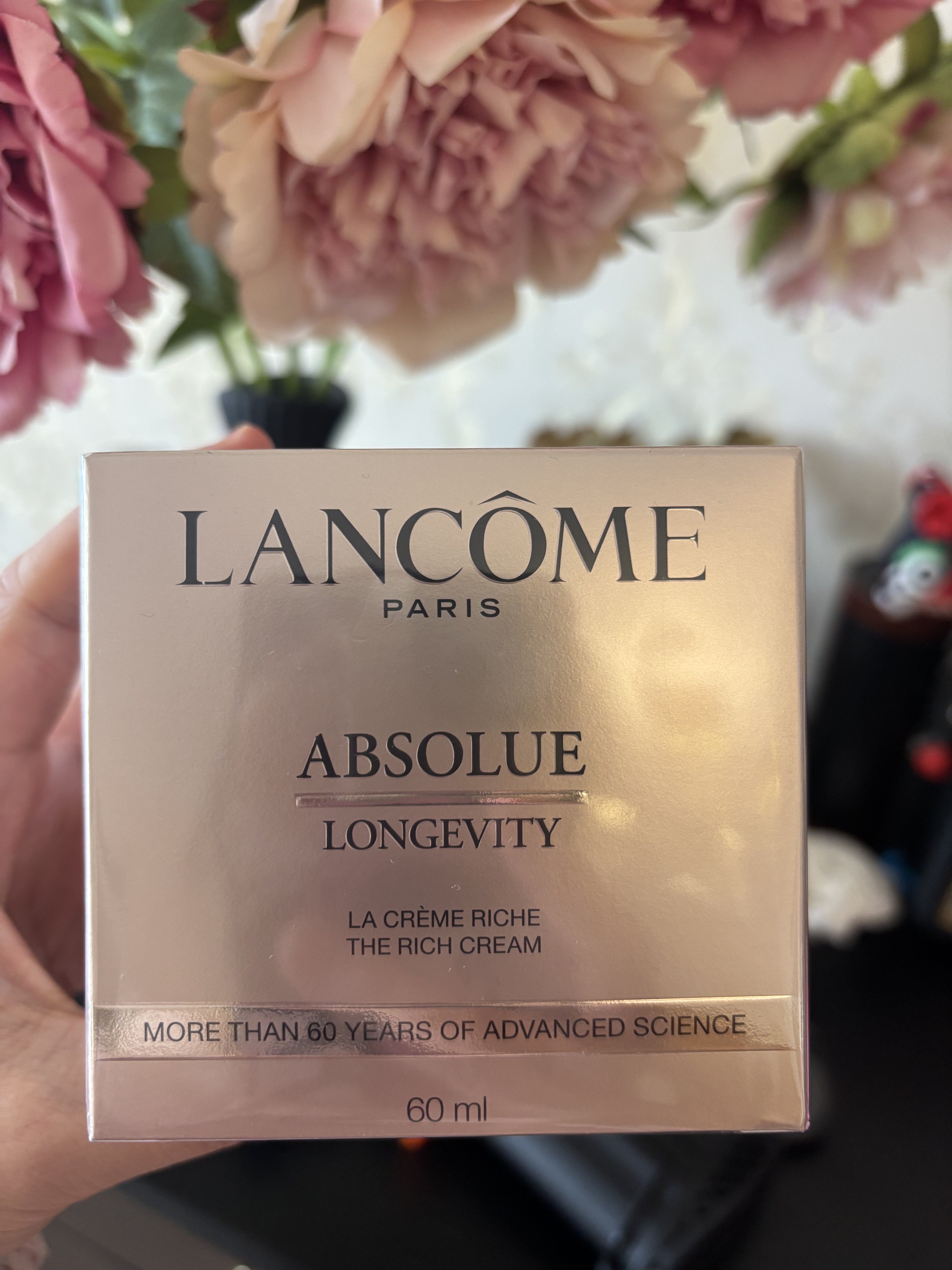 В наличии Lancôme, новый крем для лица с чистой эссенцией от Lancôme увлажняющая версия — 60 мл, антивозрастной ремонт