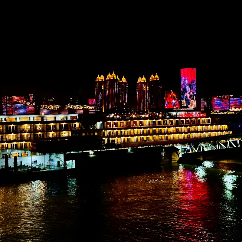 湖北旅游丨武汉江汉路漫心酒店2天1晚套餐含自助早餐+黄鹤楼门票+长江荣耀号游船