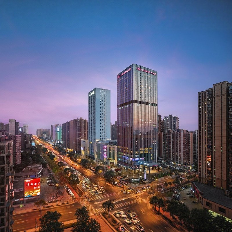 【周末不加价】2晚湖南长沙世景广场皇冠假日酒店 含长沙世界之窗门票 - 定制游预订