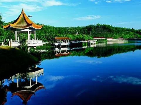 梅州市雁山湖国际花园度假区图片