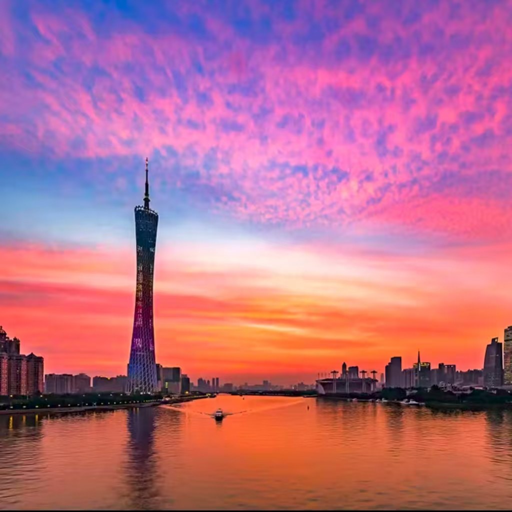 【畅享】广州南湖假日酒店4天3晚高级大床房+广州塔+植物园