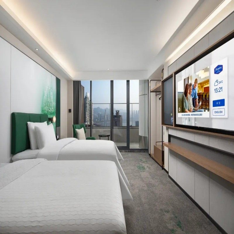 元旦春节假期可定 重庆自由行重庆解放碑希尔顿欢朋酒店+洪崖洞民俗风貌区门票