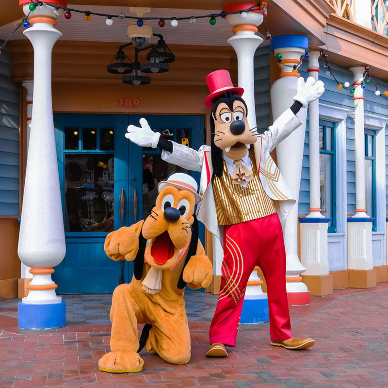 春节可订上海迪士尼乐园门票+1晚迪轩君澜别院酒店含早含景区往返接送