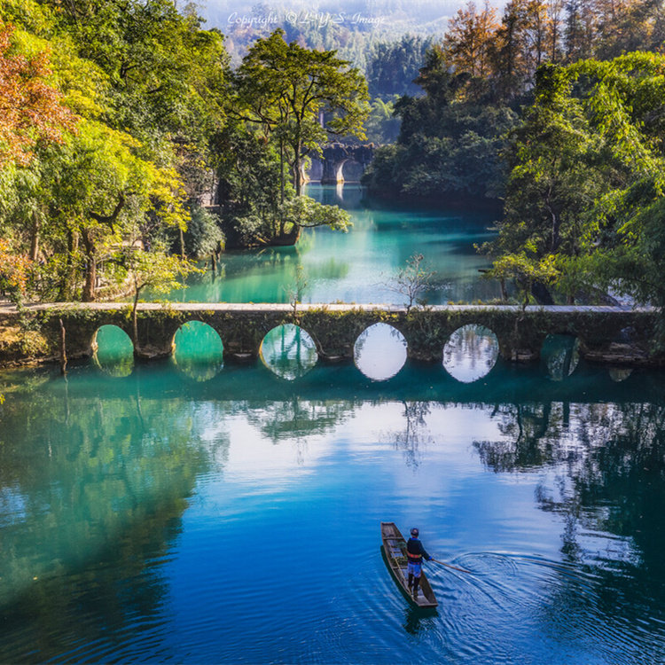 贵州旅游4天3晚跟团游贵阳出发黄果树荔波西江千户苗寨纯玩团