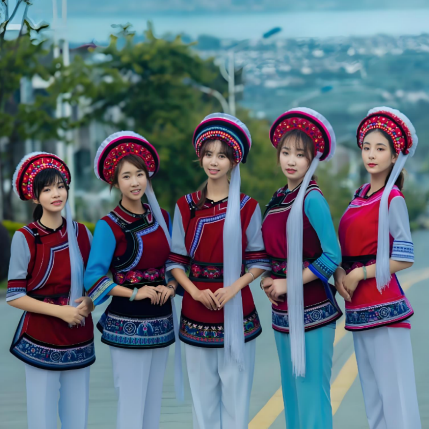 漫品高端—云南昆明丽江大理香格里拉泸沽湖10天9晚全含 动车返昆 - 定制游预订