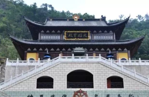 白鹤禅寺图片