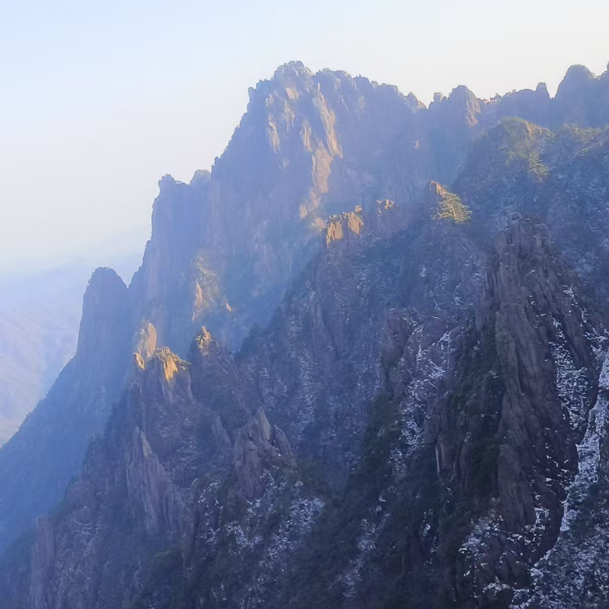 臻选|黄山宏村千岛篁岭5日跟团登大美黄山赏一湖秀色享水墨徽韵 - 定制游预订