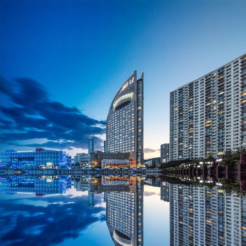 大连-大连星海假日酒店|现代景·雅致大床房+大连森林动物园3天2晚自由行 - 定制游预订