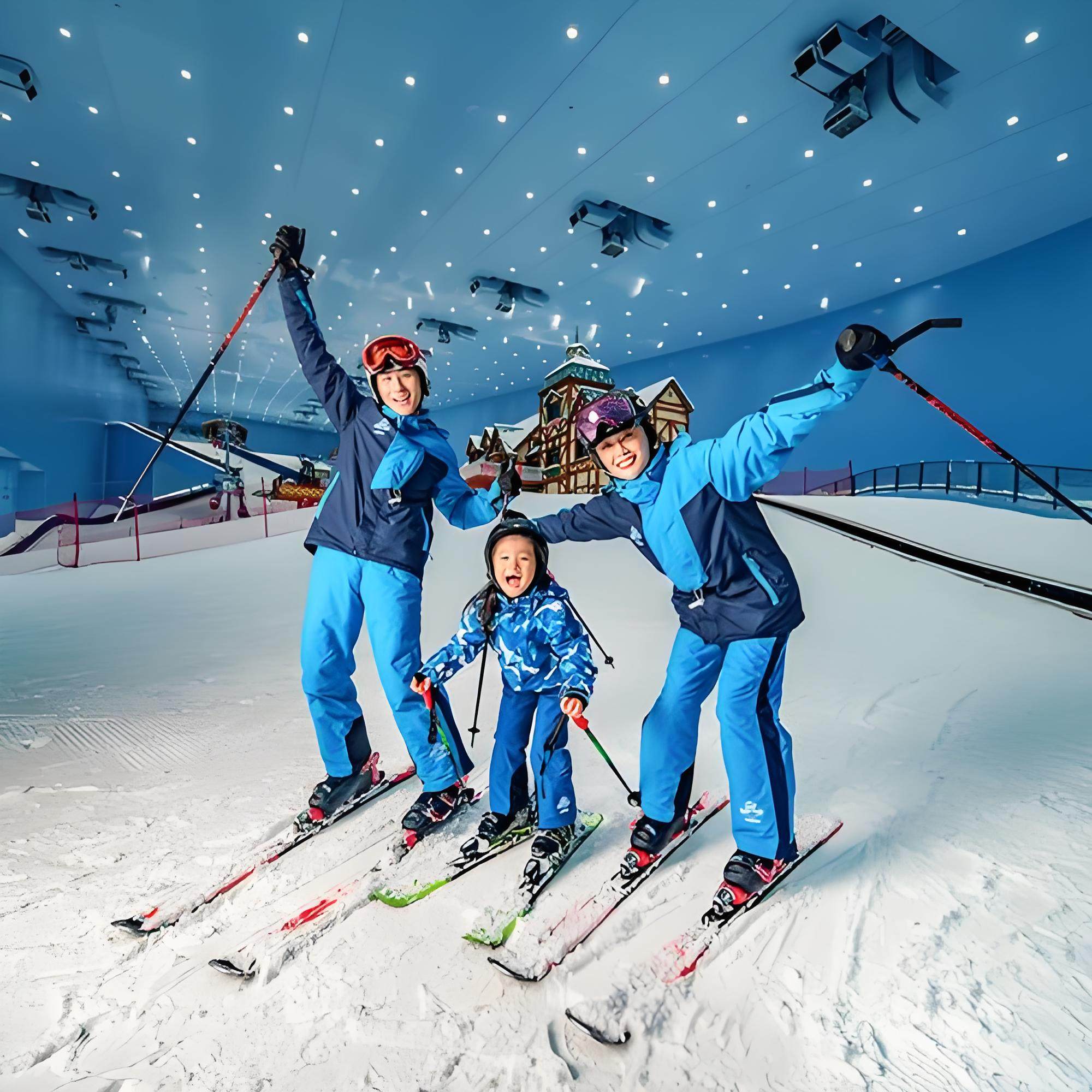 【融创景区酒店】施柏阁酒店+【不限时】娱雪/初级道滑雪/乐园(赠鸡尾酒2杯)