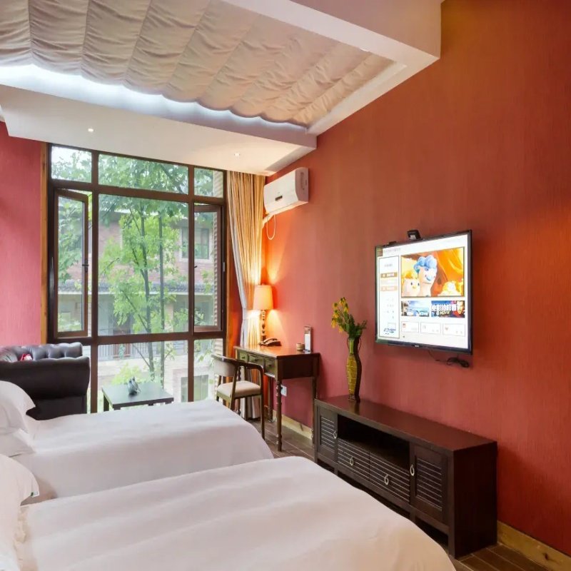 周末不加价|安吉欢庭赋石山居度假酒店1晚含早+漂.流套餐/浙北大峡谷门票