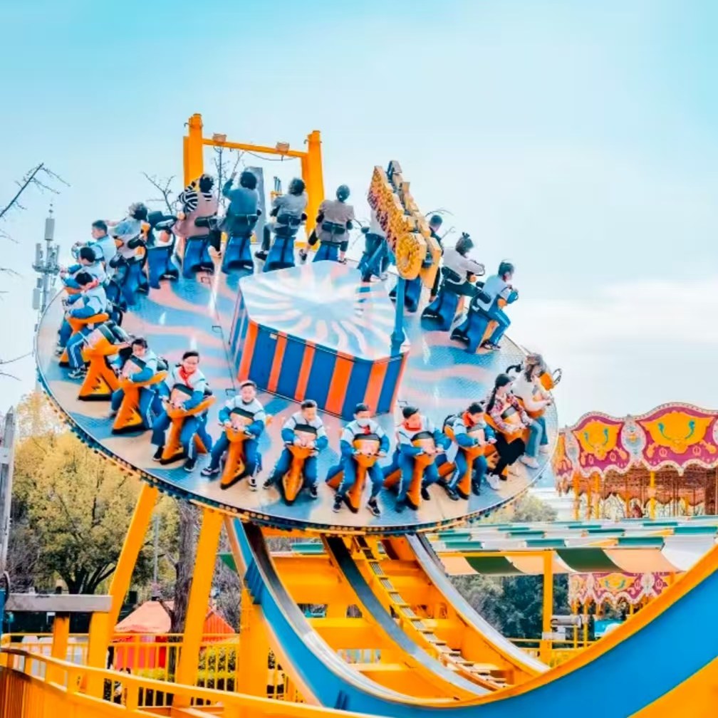 【畅享】重庆大世界君亭酒店双床房3天2晚+欢乐谷