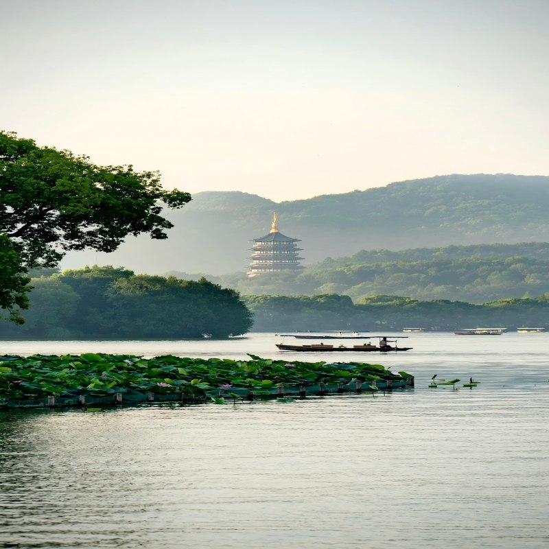 杭州度假4天3晚自由行西湖周边附近多家高档酒店任选+早餐+西湖豪华游船票观光体验 二 - 定制游预订