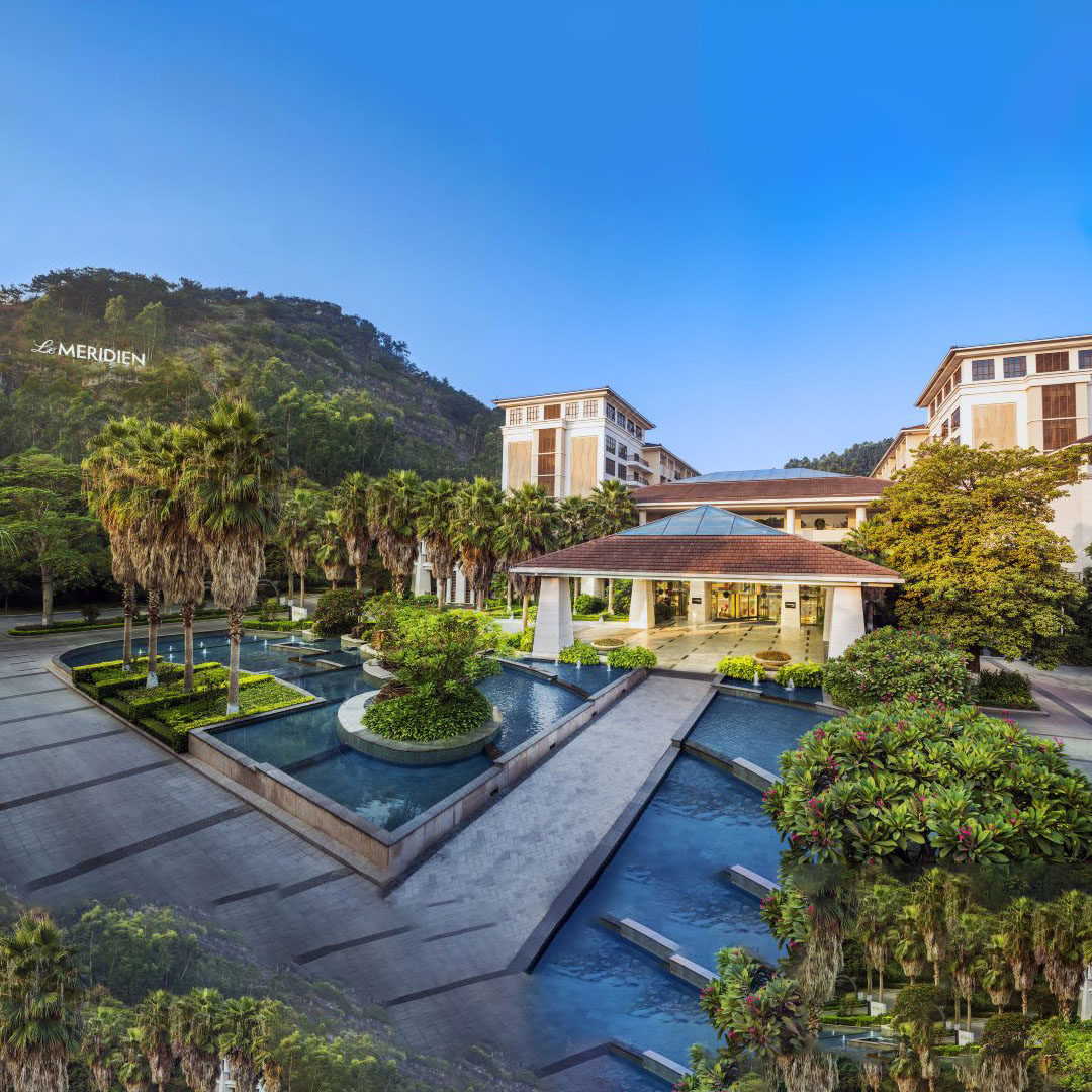 【厦门艾美酒店1晚含双早】庭景阳台大床房/庭景阳台大床房 - 定制游预订