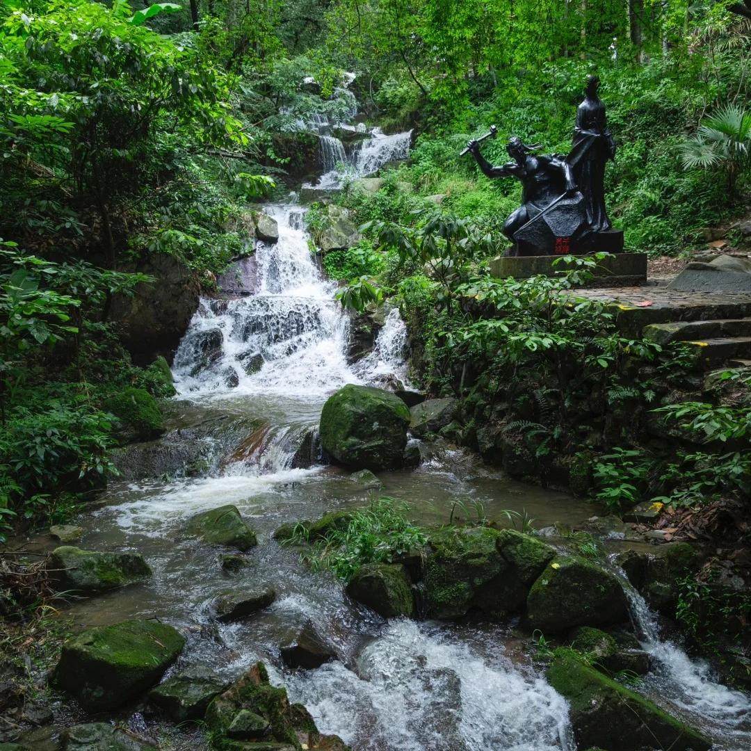 【买1送1】太湖喜来登1晚+莫干山天籁之梦1晚+双早+温泉+景区