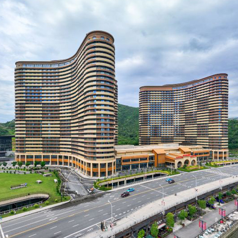 湖州太湖龙之梦瑞峰大酒店1晚+早餐+动物园/大马戏/冰雪小镇 - 定制游预订