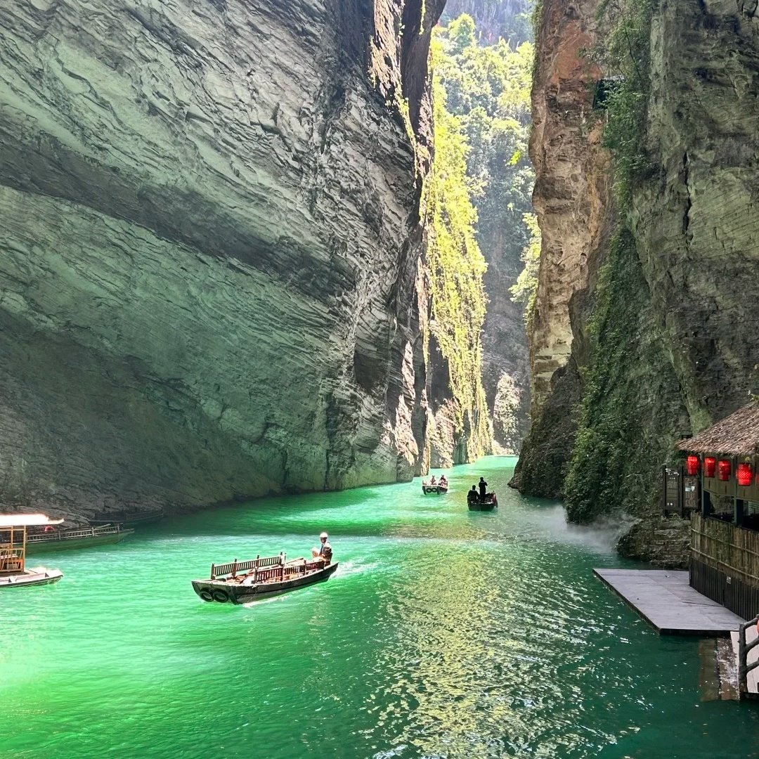 鹤峰隐屏山舍民宿住宿+屏山峡谷成人门票+单程船票