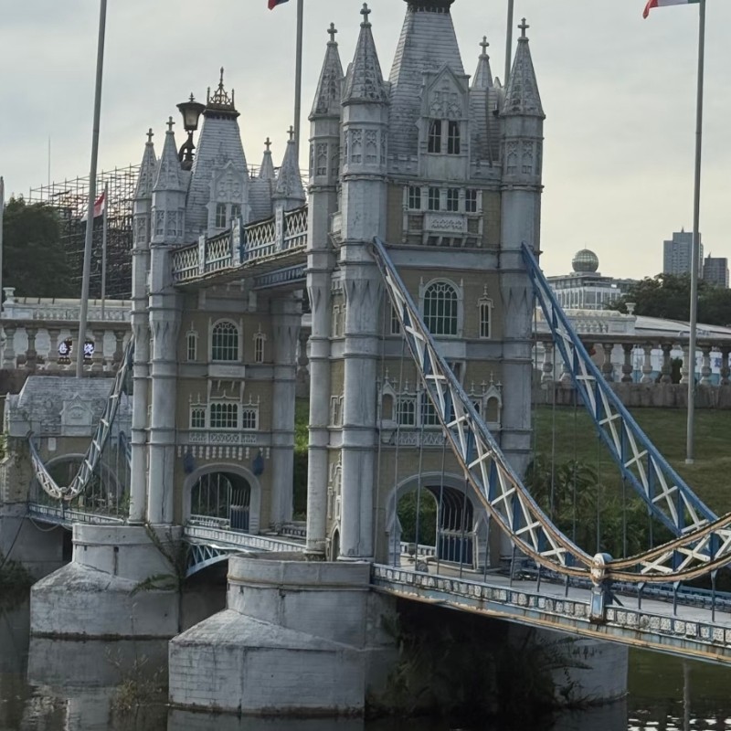 【乐享】深圳宝安中心颐朵朵酒店小黄鸭豪华亲子房三天两晚+世界之窗 - 定制游预订