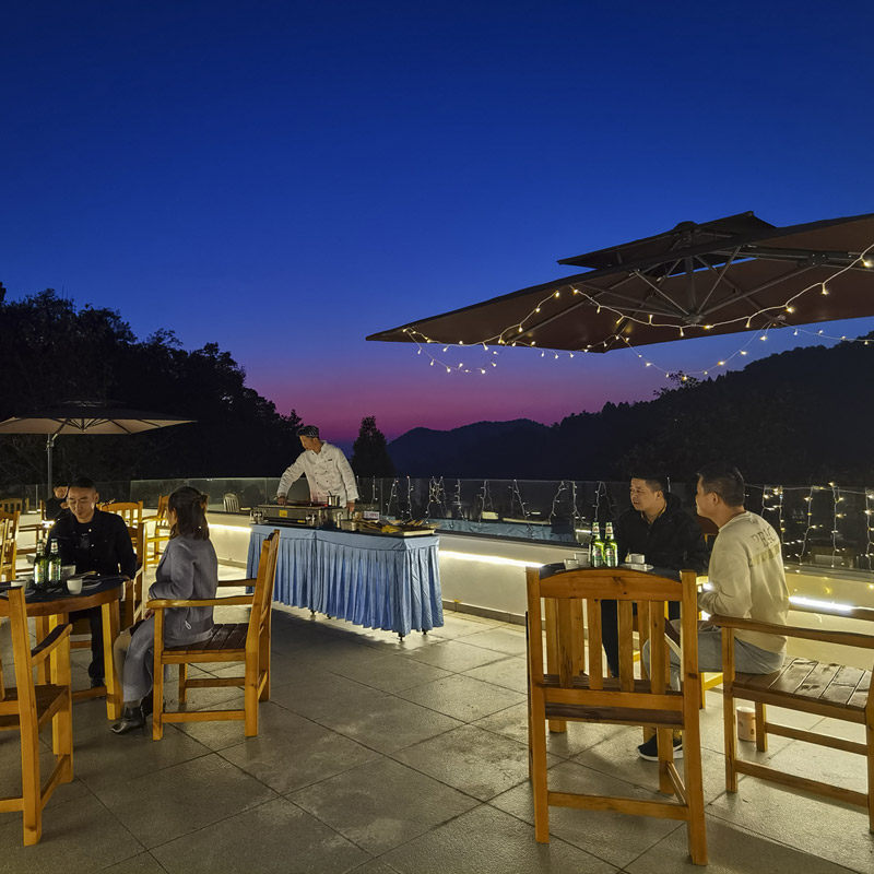 【庐山3天2晚】庐山曙光薇酒店+2人早餐+2人庐山门票/索道/观光车 庐山景区内酒店