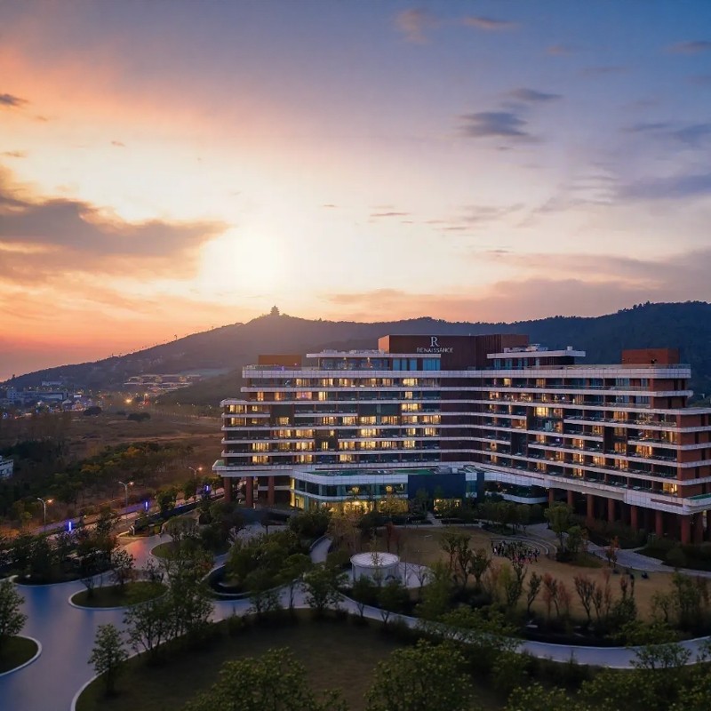 【诗意湖山宿万丽】3天2晚苏州太湖万丽酒店趣玩套餐+渔洋山和林屋洞双景任选 - 定制游预订