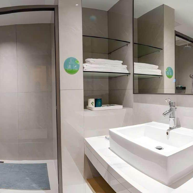 清远佛冈森波拉森林酒店 豪华房3天2晚+森林童乐园+冰川水谷及奇妙世界门票