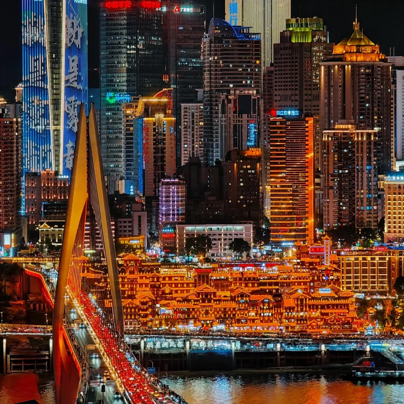 【双人套餐】重庆解放碑美居酒店2天1晚+云端之眼+百年茶馆+两江夜游