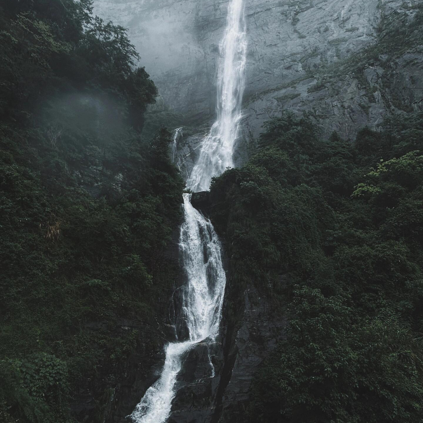 江西旅游南昌景德镇上饶庐山篁岭望仙谷三清山古窑婺源5日跟团游 - 定制游预订
