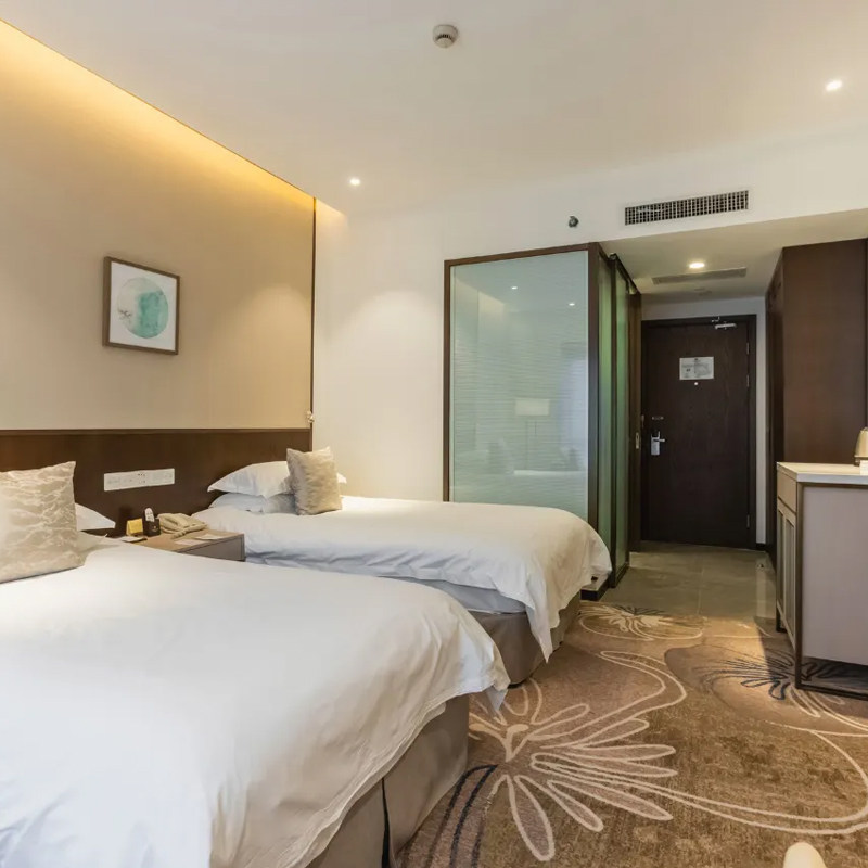 南京国际会议大酒店(五星级)1晚+双人明孝陵+美龄宫+灵谷寺+音乐台+双早