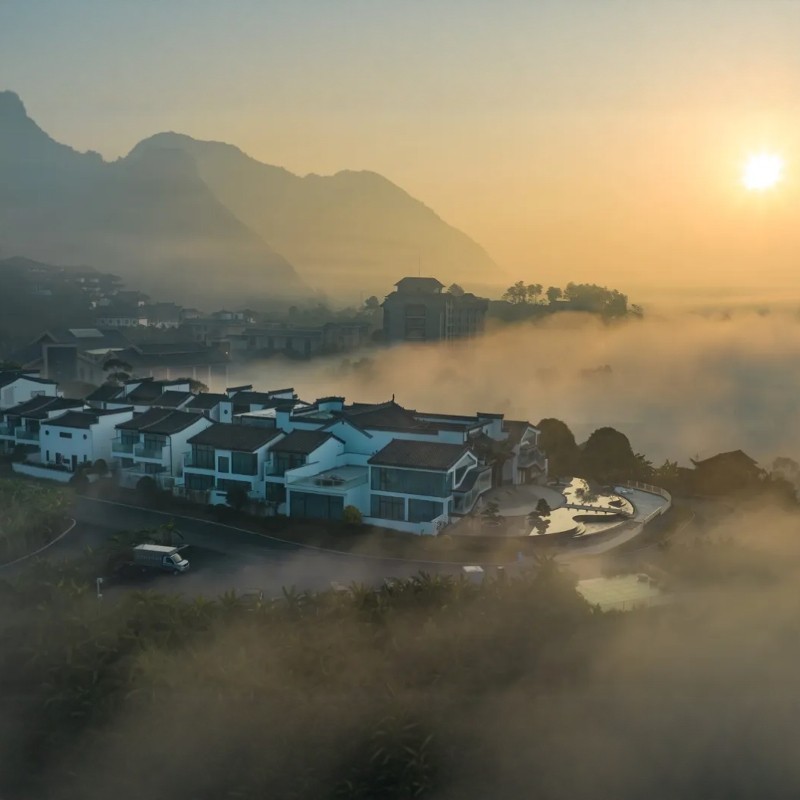 【花山岩画·温泉谧境】2晚广西崇左花山笙美度假村+温泉无限次买1送1+限量升级私汤房