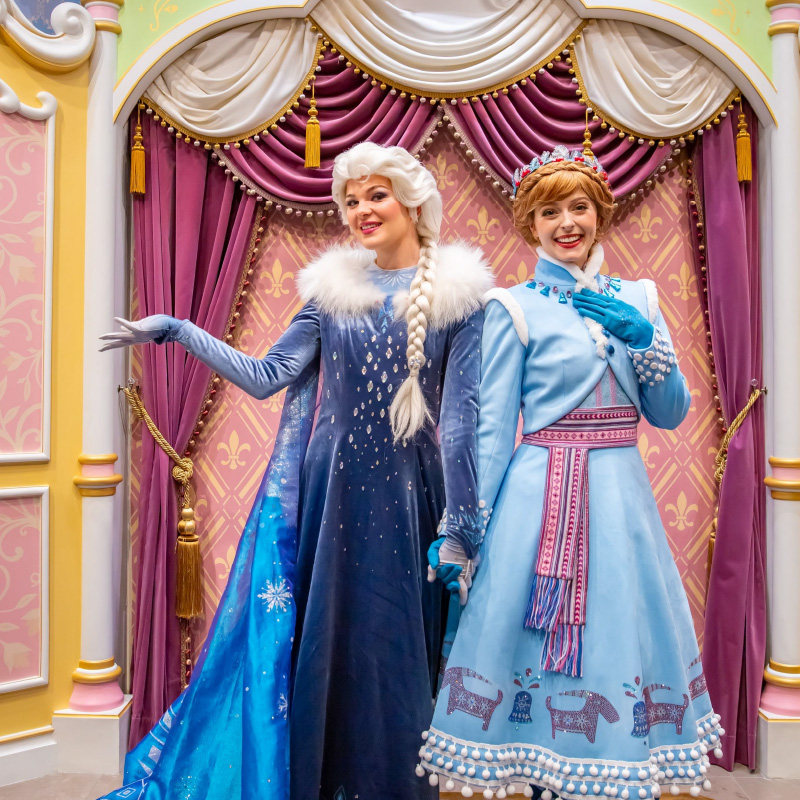 上海迪士尼门票酒店套餐+君澜度假/上海智微世纪酒店1晚+接送