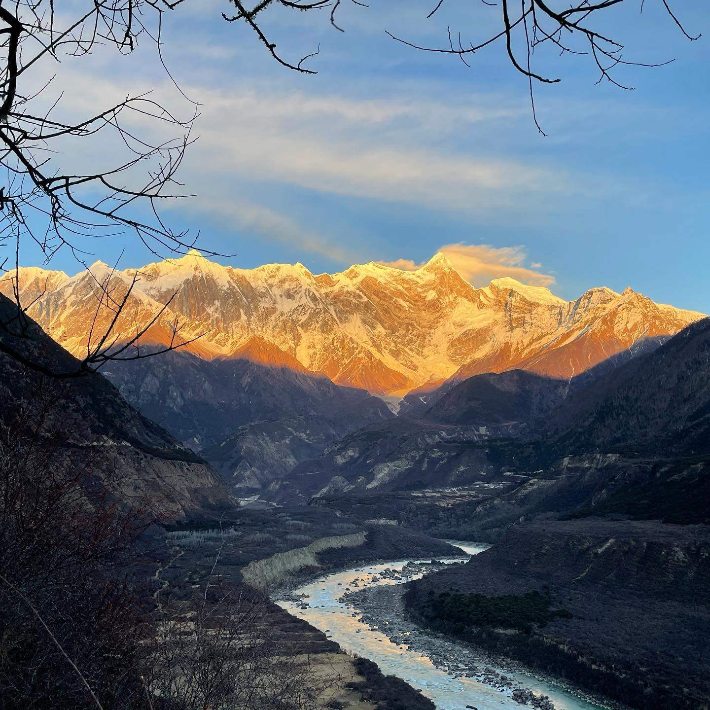 西藏林芝+拉萨+巴松措5天4晚私家团新措徒步南迦巴瓦峰 松赞酒店 - 定制游预订