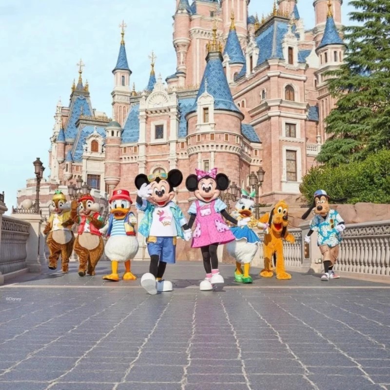 周末超值购-3天2晚开元名庭酒店+迪士尼乐园酒店+迪士尼乐园门票+四地接送