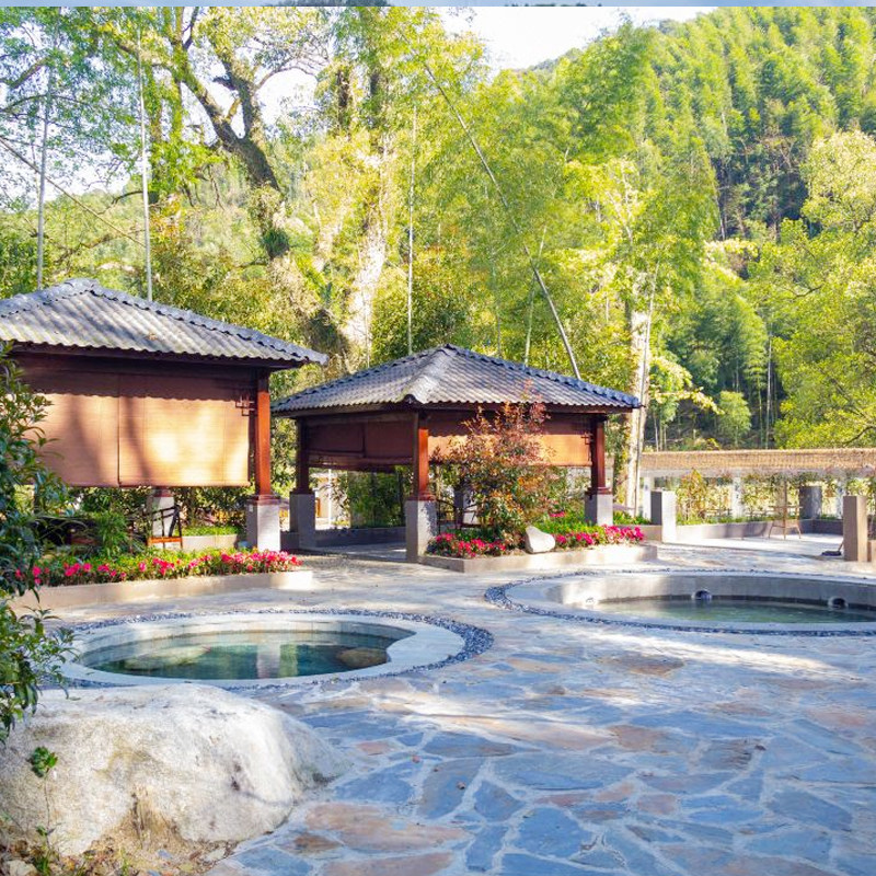 武功山温泉山庄+双早+双温泉+可选羊狮幕含往返索道/吉安武功山