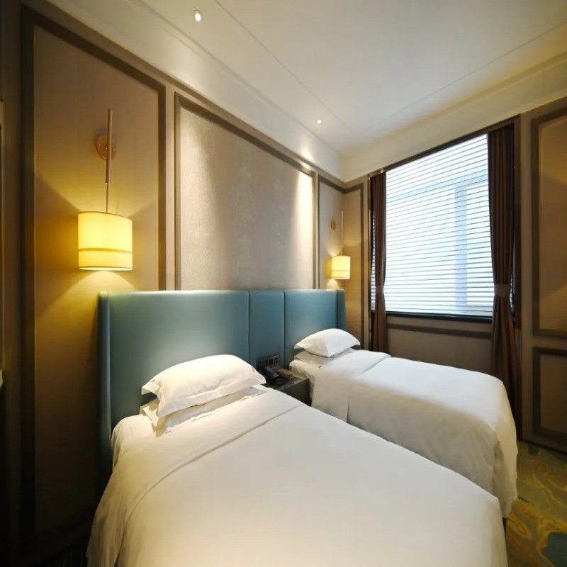 【YT】4天3晚丨哈尔滨中央大街华特酒店(索菲亚教堂店)丨高级房+东北虎林园